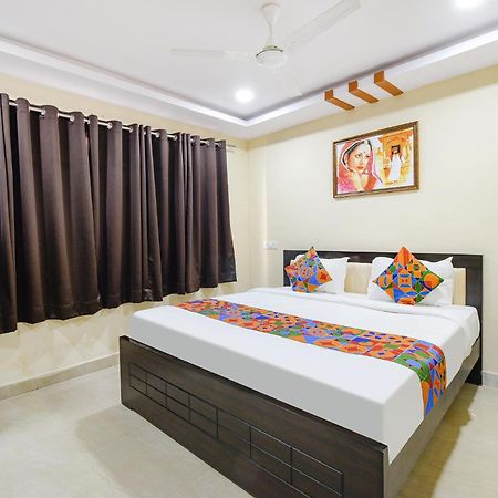 Fabhotel N Residency, Hitech City - 350M From Yashoda Hospital, Hitech City Hyderabad Exterior photo