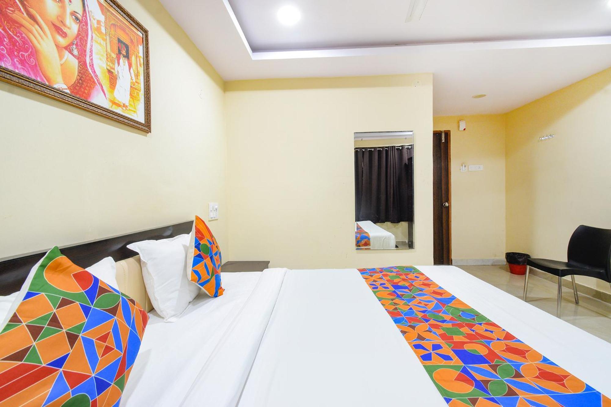 Fabhotel N Residency, Hitech City - 350M From Yashoda Hospital, Hitech City Hyderabad Exterior photo